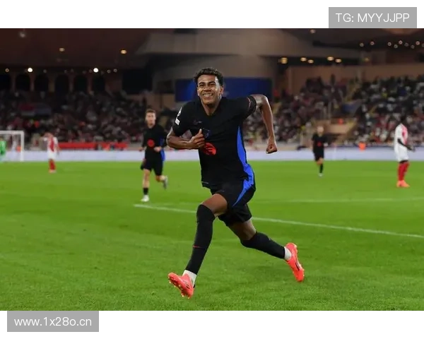 巴萨已有13名20岁以下球员在改制后欧冠进球,仅次于阿贾克斯 巴萨已有13名20岁以下球员在改制后欧冠进球,仅次于阿贾克斯